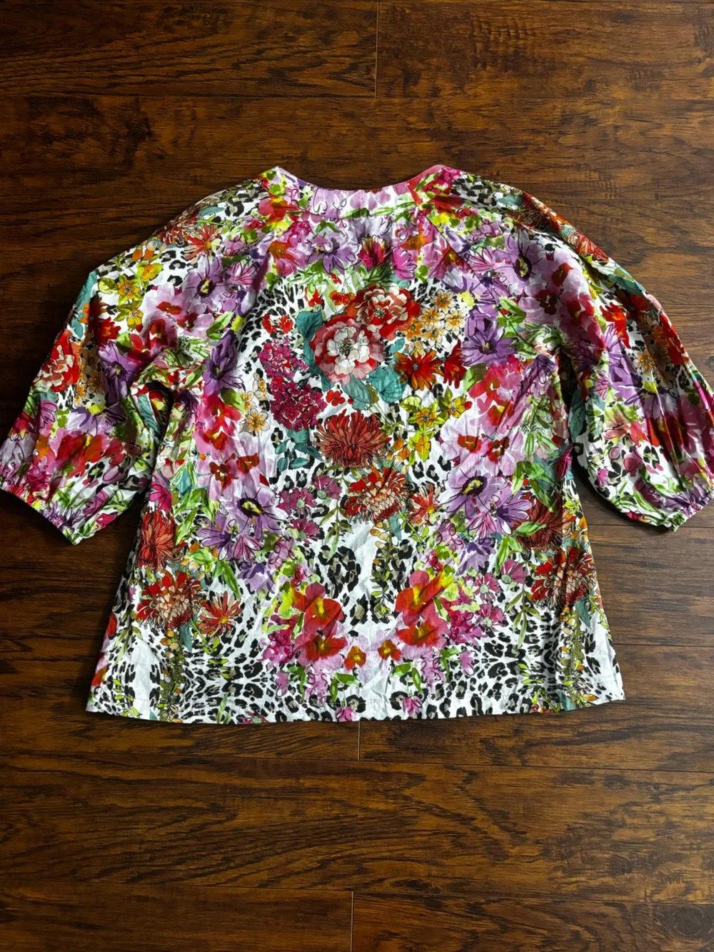 Johnny Was Two-Piece Set Puff Sleeve Top + Shorts 100% Cotton Wild Garden Floral